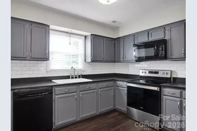 10922 Winterbourne Court, Charlotte, NC 28277 - Photo 16