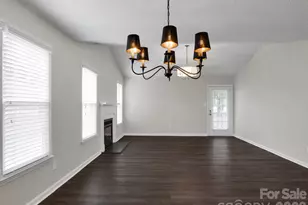 10922 Winterbourne Ct, Charlotte, NC 28277 - Photo 8