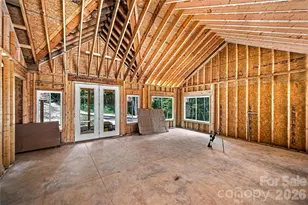 107 Catatoga Trl, Marion, NC 83452 - Photo 16