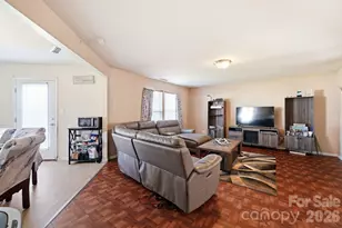4411 Palustris Ct, Charlotte, NC 28269 - Photo 8