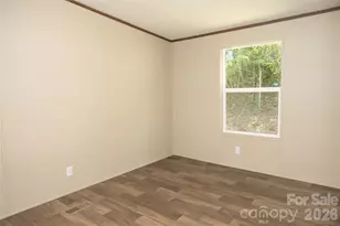 157 Berry St, Spruce Pine, NC 28777 - Photo 10