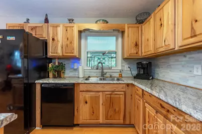 424 Lower Grassy Branch Road, Asheville, NC 28805 - Photo 8
