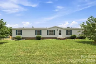 2299 Dellinger Dr, Newton, NC 28658 - Photo 1