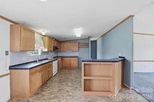 2299 Dellinger Dr, Newton, NC 28658 - Photo 8
