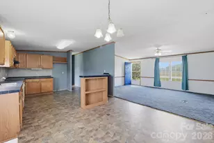 2299 Dellinger Dr, Newton, NC 28658 - Photo 10