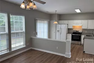 2435 Normancrest Ct, Charlotte, NC 28270 - Photo 8