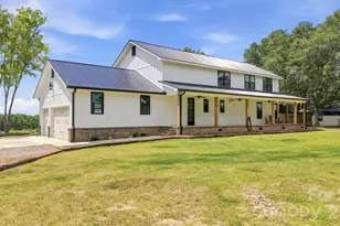 1726 Old Cheraw Hwy, Rockingham, NC 28379 - Photo 1