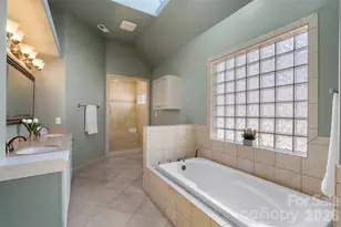 12711 Moores Chapel Rd, Charlotte, NC 28214 - Photo 34