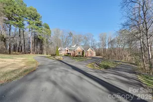 12711 Moores Chapel Rd, Charlotte, NC 28214 - Photo 4