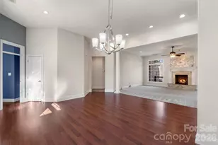 12711 Moores Chapel Rd, Charlotte, NC 28214 - Photo 16