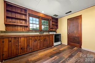 720 Sylvan Blvd, Hendersonville, NC 28791 - Photo 14