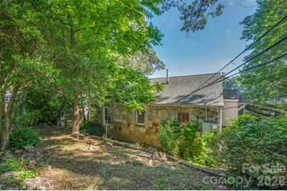 720 Sylvan Boulevard, Hendersonville, NC 28791 - Photo 24
