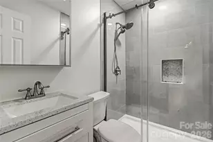 7501 Westray Ct, Charlotte, NC 28269 - Photo 24