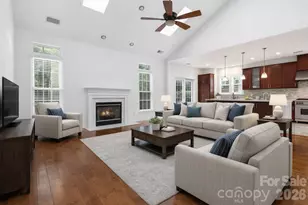 7501 Westray Ct, Charlotte, NC 28269 - Photo 8