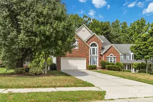 7501 Westray Ct, Charlotte, NC 28269 - Photo 2