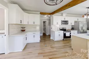 3585 Woodstream Dr, Maiden, NC 28650 - Photo 6