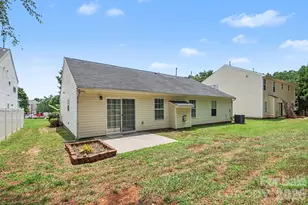 108 Briarwood Ln, Mount Holly, NC 28120 - Photo 22