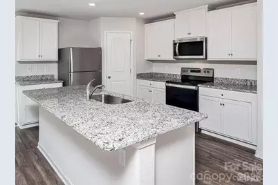 1737 Nia Road, Charlotte, NC 28215 - Photo 2