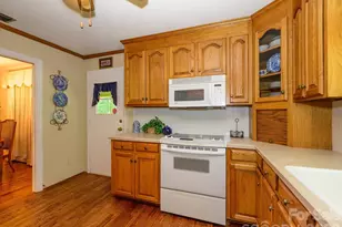 3712 Brookwood Rd, Charlotte, NC 28215 - Photo 14