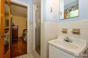 3712 Brookwood Rd, Charlotte, NC 28215 - Photo 24
