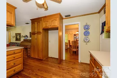 3712 Brookwood Road, Charlotte, NC 28215 - Photo 16