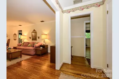 3712 Brookwood Road, Charlotte, NC 28215 - Photo 4