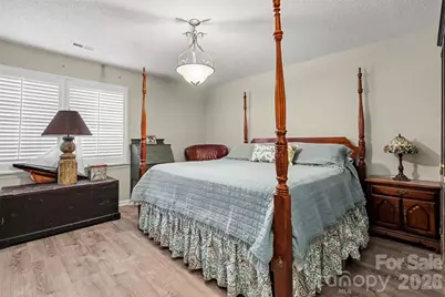 8427 Coulwood Oak Lane, Charlotte, NC 28214 - Photo 18