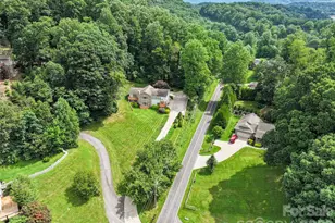 415 Knollwood Dr, Waynesville, NC 28786 - Photo 28