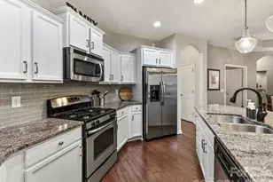4415 Parkgate Drive, Matthews, NC 28105 - Photo 14