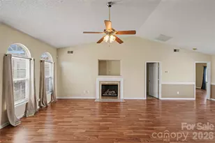 10439 Green Hedge Ave, Charlotte, NC 28269 - Photo 2