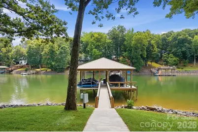 1031 Woodlake Lane, Tega Cay, SC 29708 - Photo 4