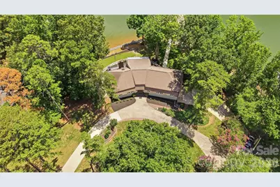 1031 Woodlake Lane, Tega Cay, SC 29708 - Photo 2