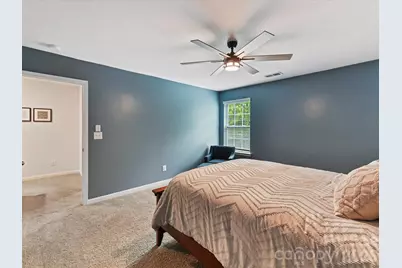 724 Larmore Avenue, Charlotte, NC 28216 - Photo 34