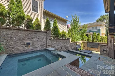 423 S Summit Avenue, Charlotte, NC 28208 - Photo 2
