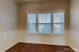 2718 Impatien Drive, Charlotte, NC 28215 - Photo 6