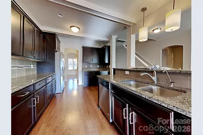 2718 Impatien Drive, Charlotte, NC 28215 - Photo 4