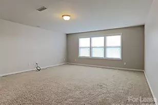 2718 Impatien Drive, Charlotte, NC 28215 - Photo 14