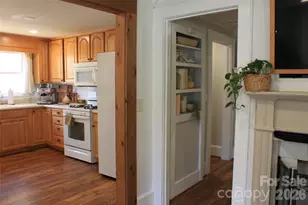 206 Bentwood Dr, Forest City, NC 28043 - Photo 8