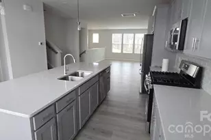 2324 Donnelly Hls Ln, Charlotte, NC 28262 - Photo 38