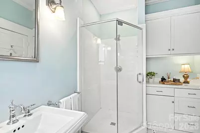 314 E Kingston Avenue E, Charlotte, NC 28203 - Photo 20
