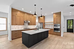 31 Grindstaff Dr, Asheville, NC 28803 - Photo 4