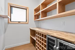 31 Grindstaff Dr, Asheville, NC 28803 - Photo 6