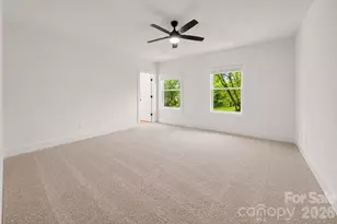1327 4th St, Statesville, NC 28677 - Photo 6