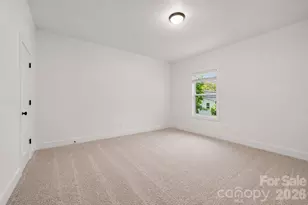 1327 4th St, Statesville, NC 28677 - Photo 10