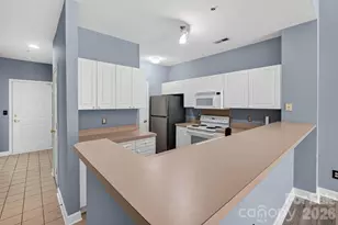 797 Peninsula Dr, Davidson, NC 28036 - Photo 8