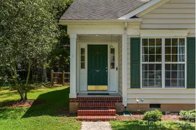 16007 Kirsten Nicole Road, Charlotte, NC 28278 - Photo 2