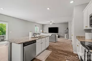 2238 Lanza Dr, Charlotte, NC 28215 - Photo 12