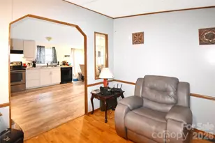 1515 States Ave, Morganton, NC 28655 - Photo 6
