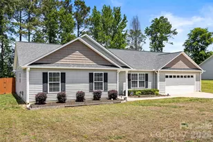3200 Silver Fox Cir, Lancaster, SC 29720 - Photo 1