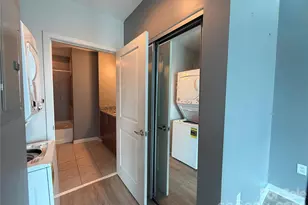 210 N Church St, Charlotte, NC 28202 - Photo 48